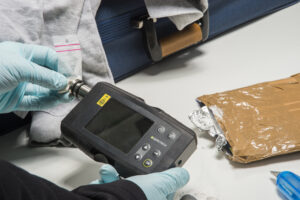Serstech Arx mkII identifying an unknown powder in a small bag