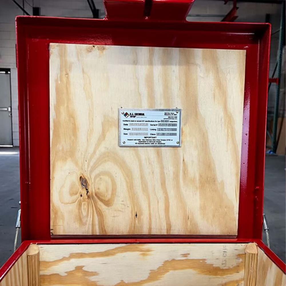 Justrite DynaLoc Type 2 Cap Box for Explosives Lid Close Up